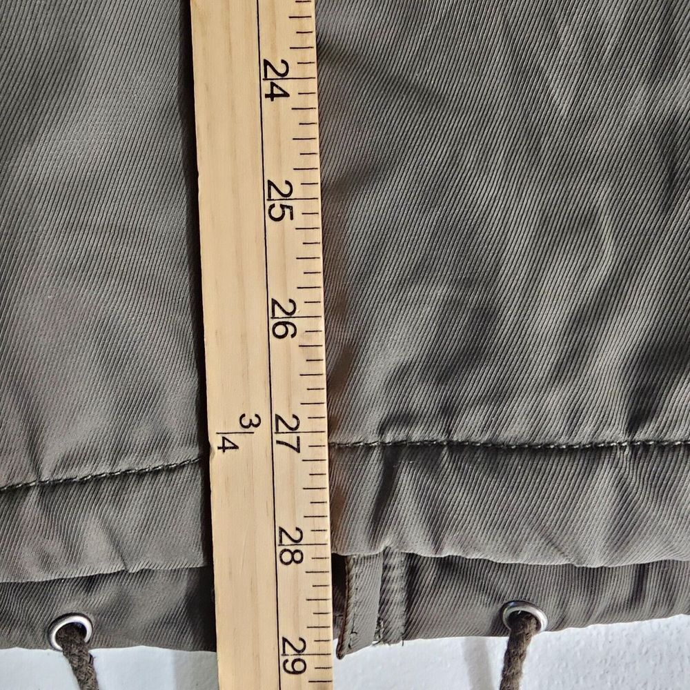 Levi's Womens L Parka Jacket Sherpa Lined Outdoor Winter Zip Up Olive Faux Fur - Picture 16 of 16